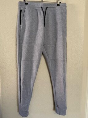 South Pole Light Gray Men's Jogger Sweatpants Size L